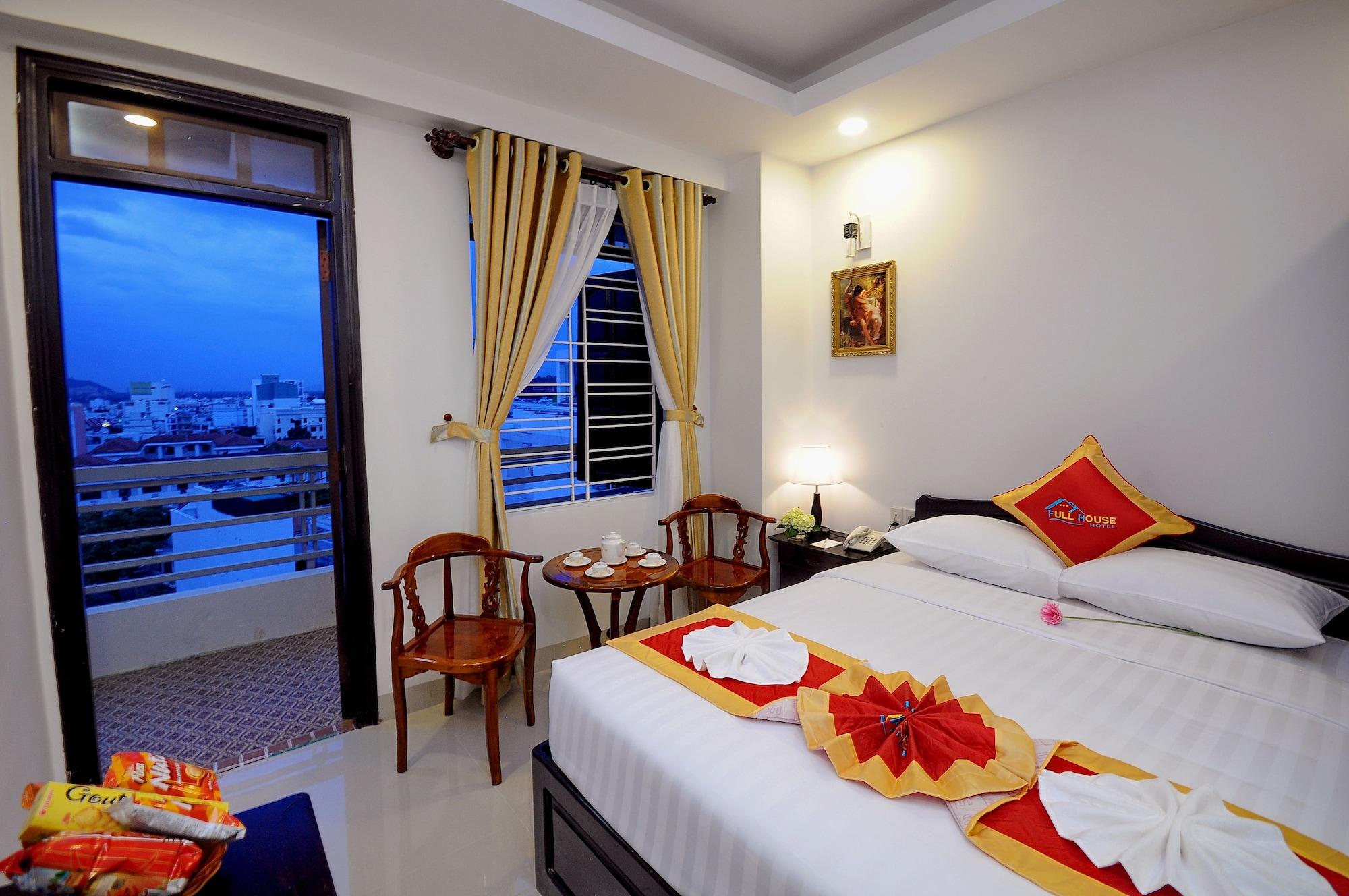 Full House Hotel Nha Trang Eksteriør billede
