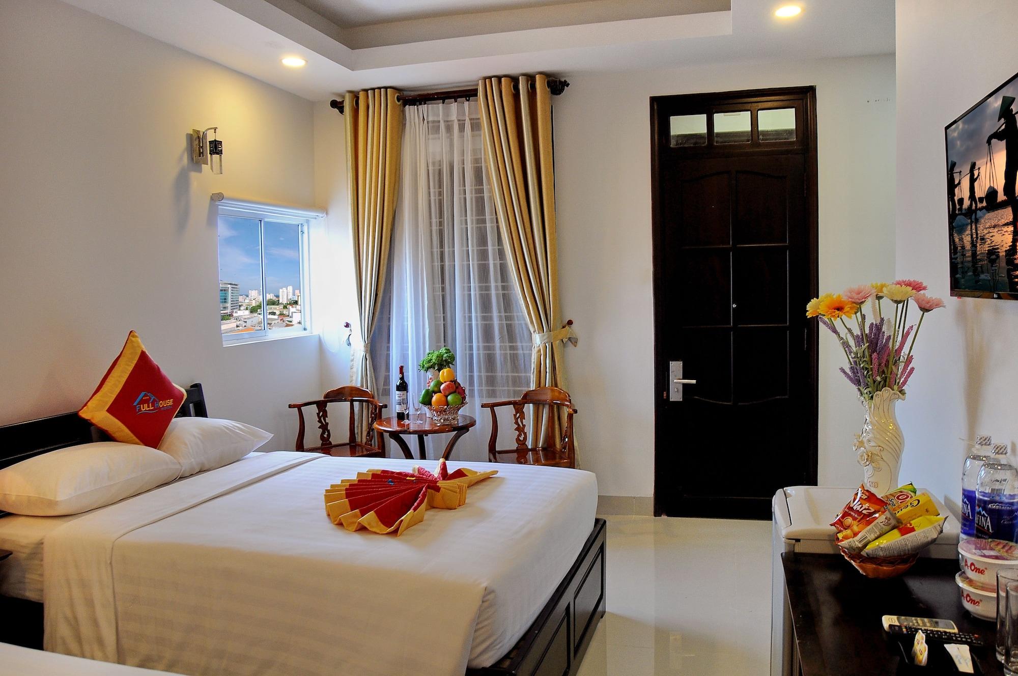 Full House Hotel Nha Trang Eksteriør billede